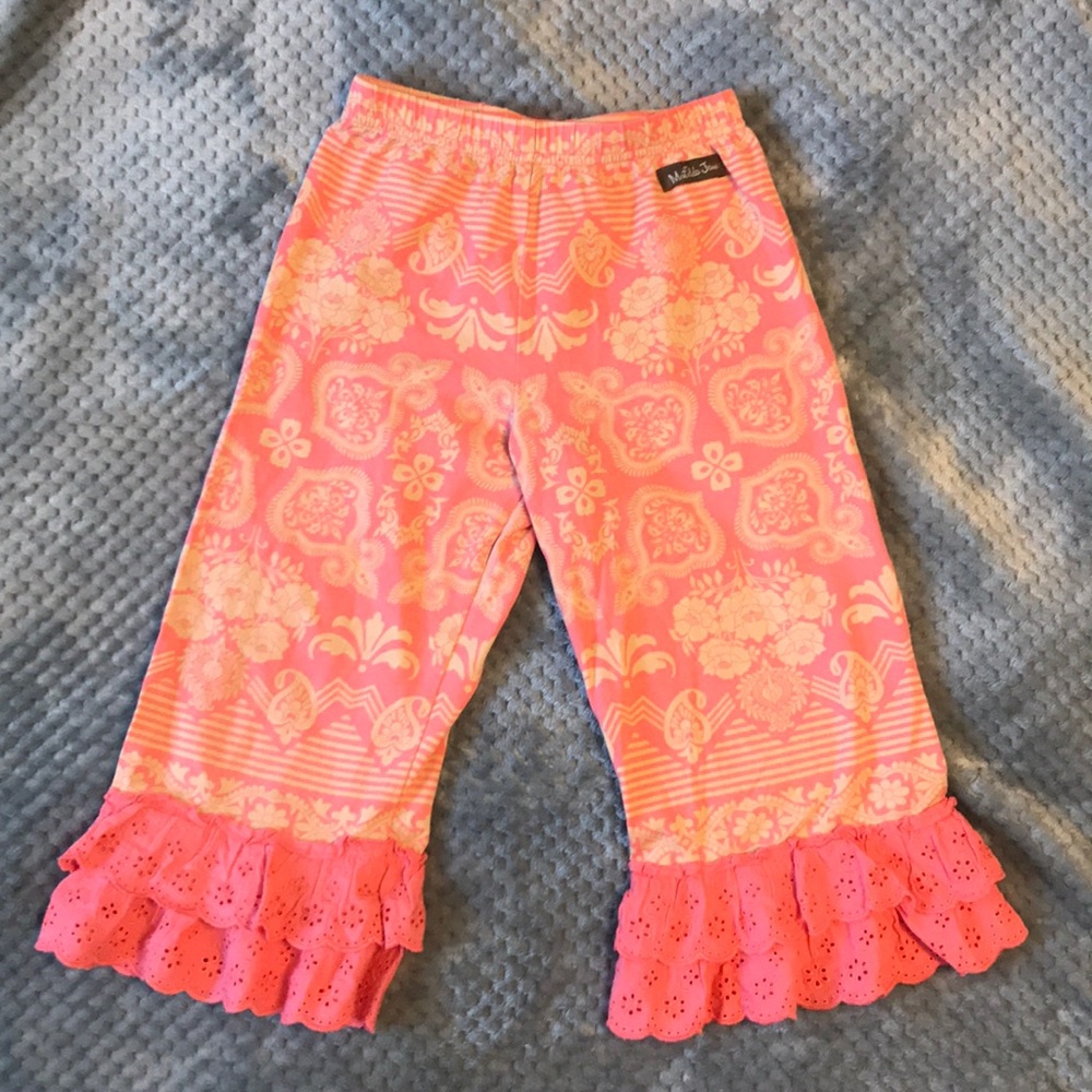 Like new Size 6 Matilda Jane Ruffle Pants